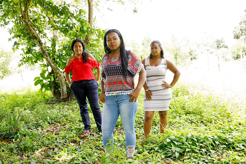 Josefina Reynolds, Adriana Arizala-Mesa and Yadira Ramirez Quinones, members of FMEPAC. Photo: UN Women/Ryan Brown