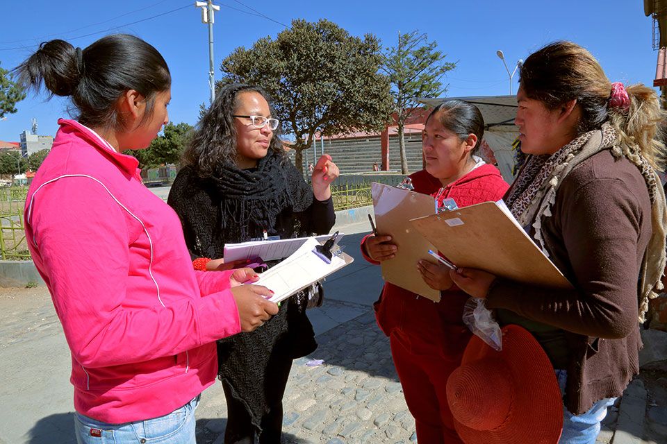 Patricia Urquieta discute la importancia de la planificación de ciudades inclusivas. Foto: ONU Mujeres/Elena Hertz