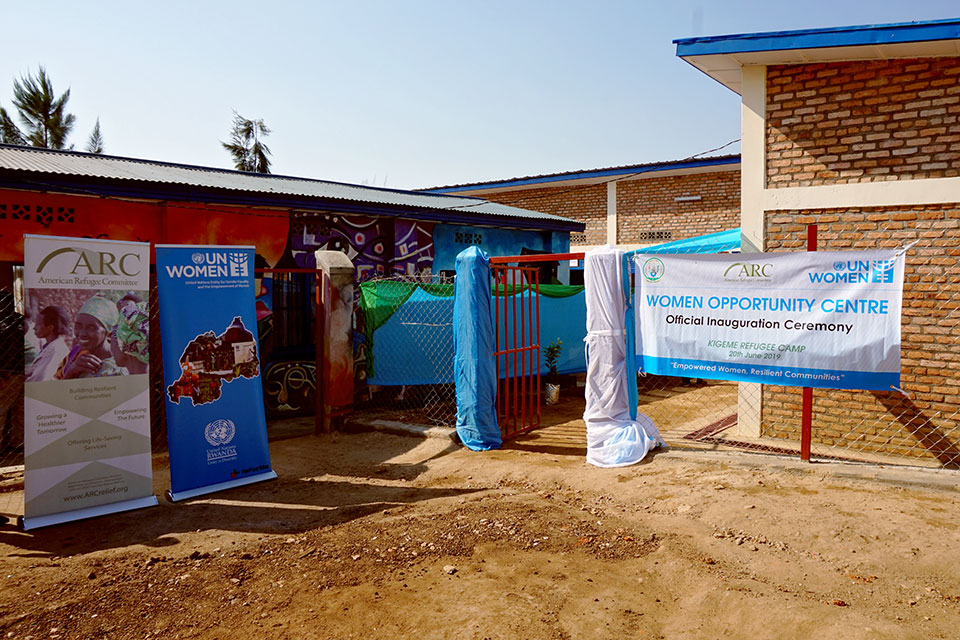 The Women Opportunity Center provides a conducive environment for women refugees to safely participate in trainings and income generating activities that contribute to their economic empowerment and well-being. Photo: UN Women/Novella Nikwigize