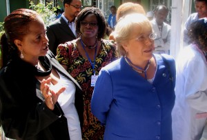Director Maria Munir Yusuf (far left) leads Ms. Bachelet (right) on a tour of her gender-based violence centre for poor women in Addis Ababa. Director Maria Munir Yusuf (far left) leads Ms. Bachelet (right) on a tour of her gender-based violence centre for poor women in Addis Ababa.