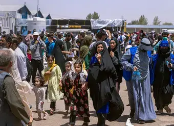 Many of the women and girls returning to Afghanistan each day - many forcibly - were born in Iran, or have lived there for years. Some have no roots in Afghanistan, no family and no safety net to help them rebuild their lives. They need immediate humanitarian assistance and sustained support as they start again in communities already under severe economic and environmental pressure. Photo: UN Women/Sayed Habib Bidell
