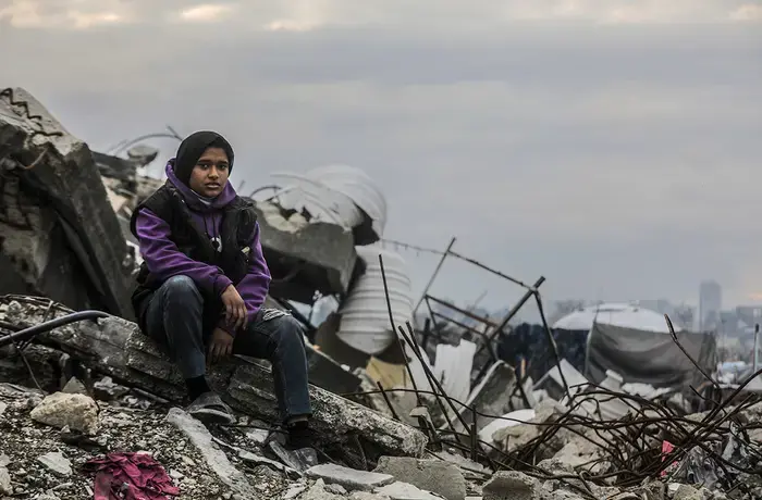 17-year-old Noor, pictured in Gaza City, Jabalia Camp on 21 March 2025. Photo: UNICEF/UNI766969/Nateel
